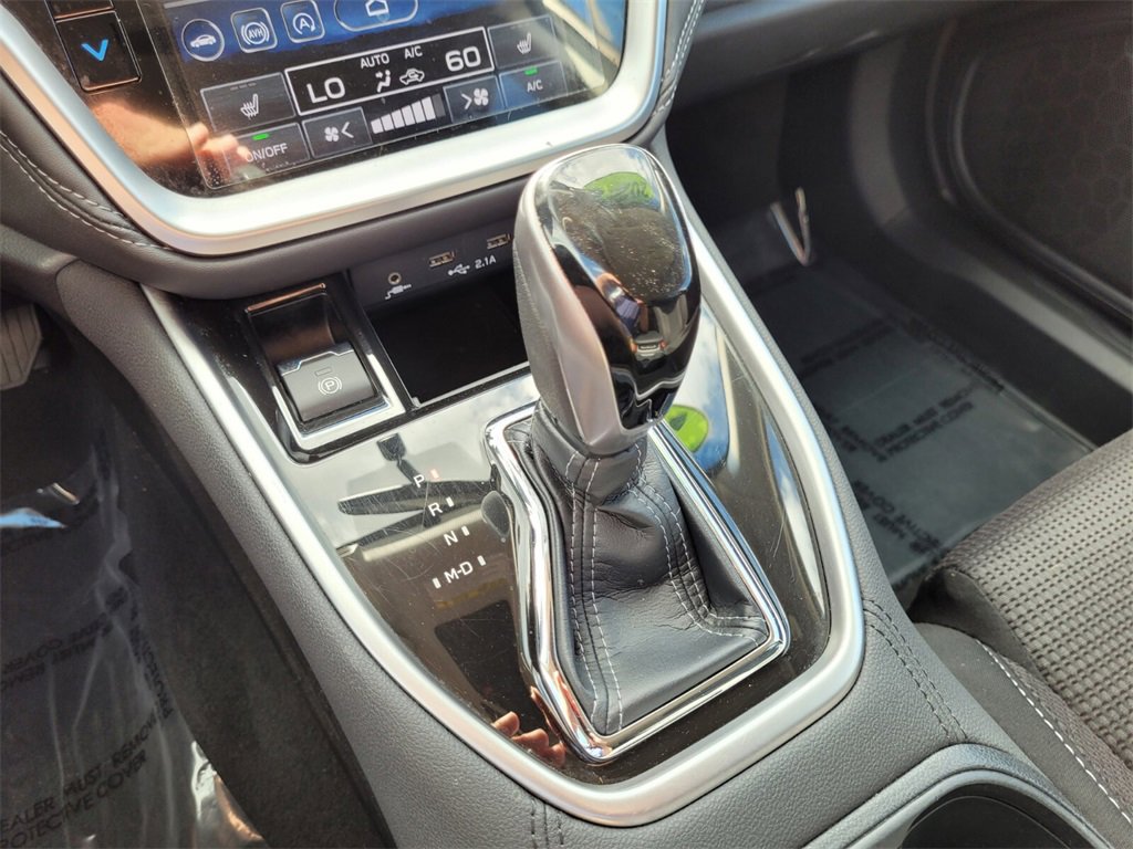 Used 2022 Subaru Outback Premium image 28