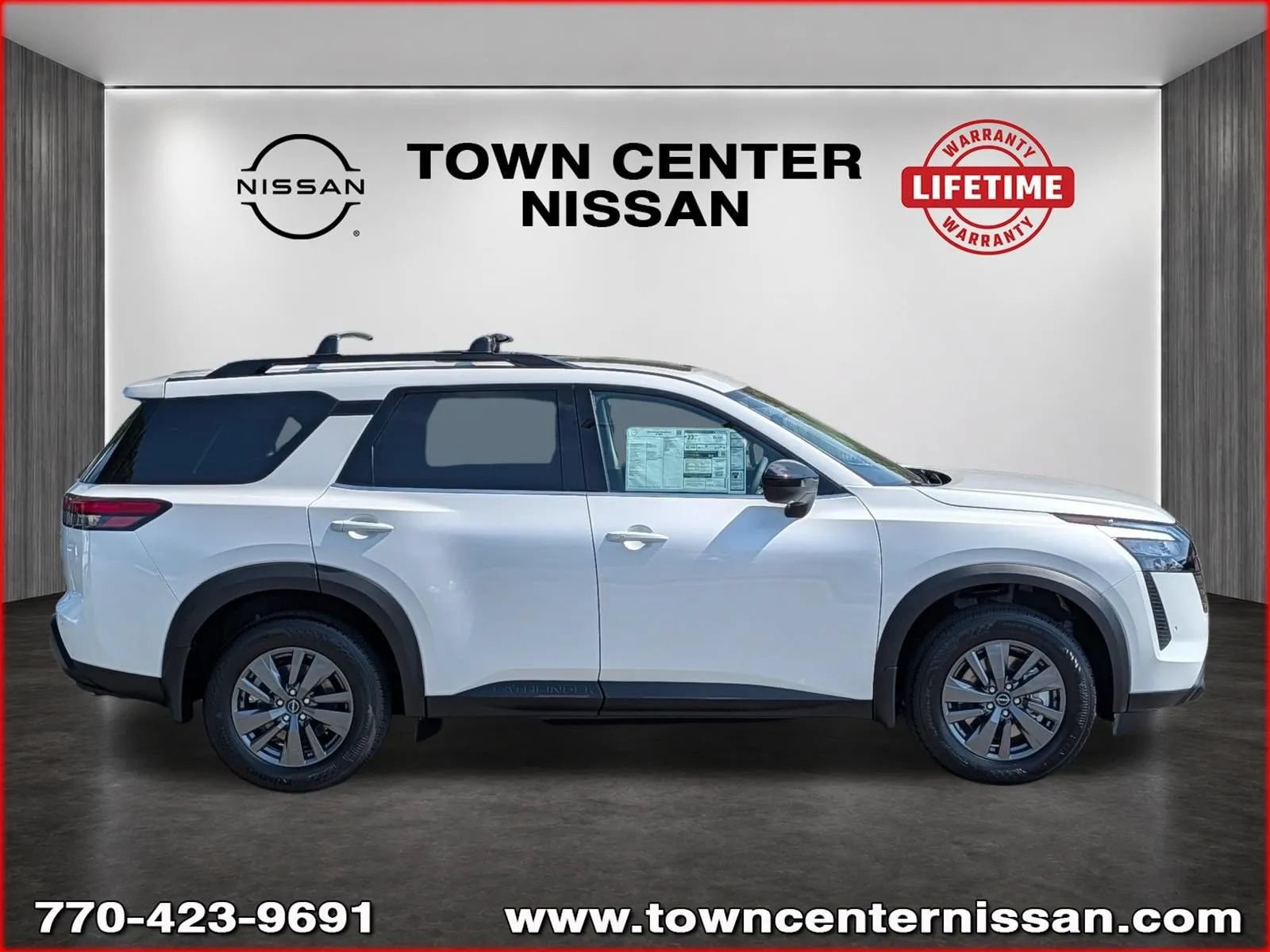 New 2026 Nissan Pathfinder SV w/ SV Premium Package FWD image 8