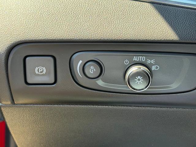 Used 2020 Buick Enclave Premium w/ Sun and Sites Package AWD/4WD image 15
