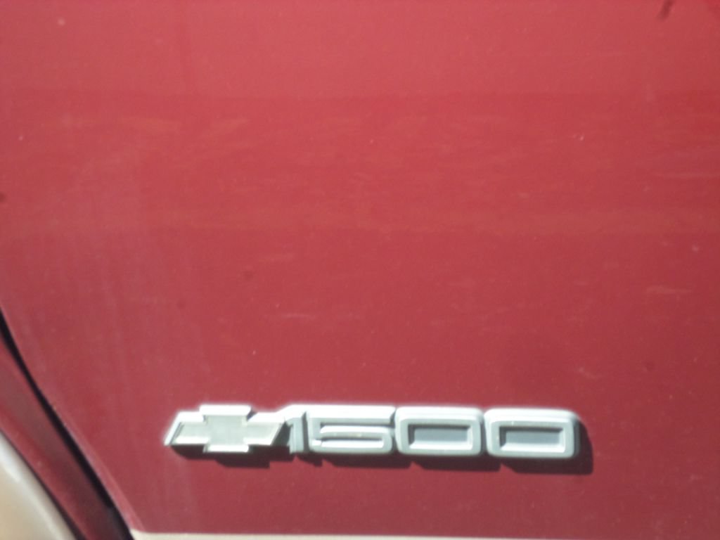 Used 2000 Chevrolet Express 1500 RWD image 11