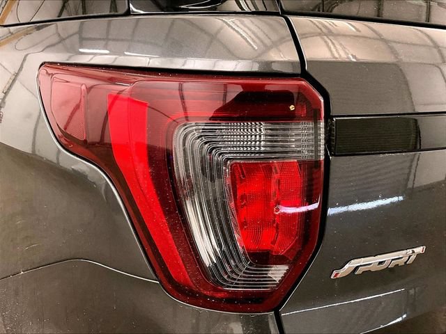 Used 2018 Ford Explorer Sport AWD/4WD image 29