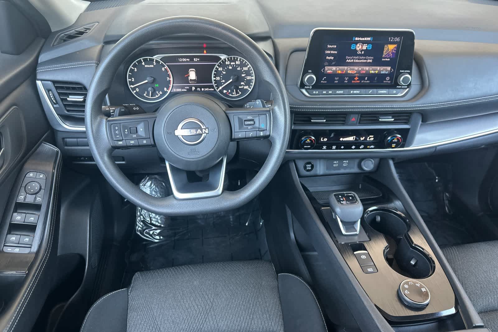 Used 2024 Nissan Rogue SV AWD/4WD image 14