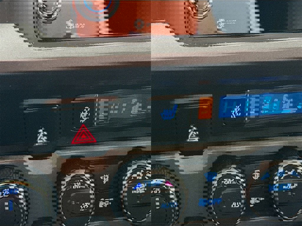 Used 2023 Toyota Tacoma TRD Off-Road image 14