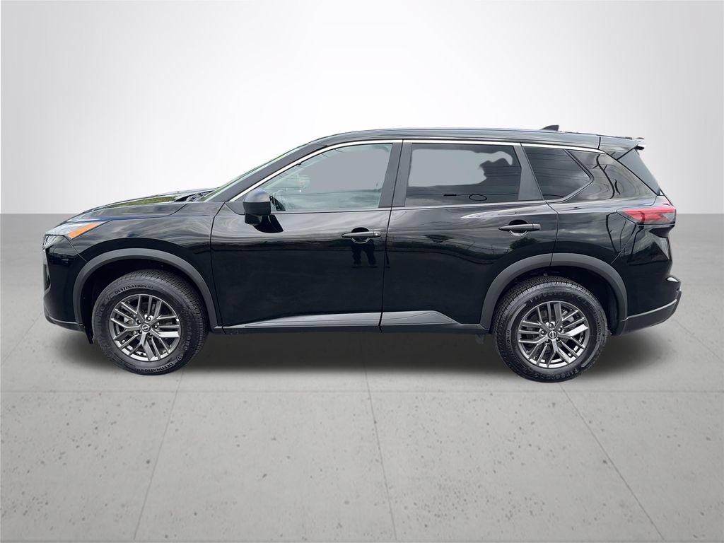 Used 2024 Nissan Rogue S AWD/4WD image 10