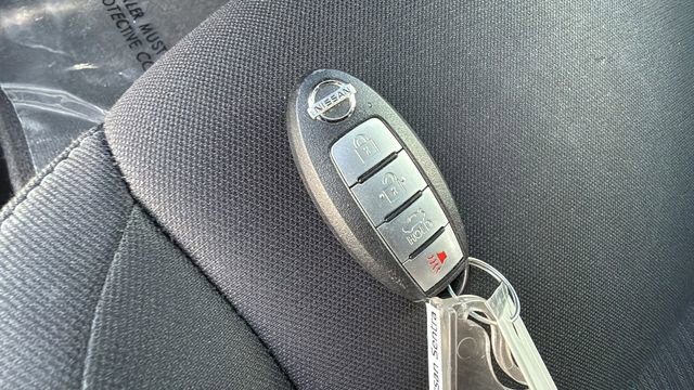 Certified 2023 Nissan Sentra SV image 29