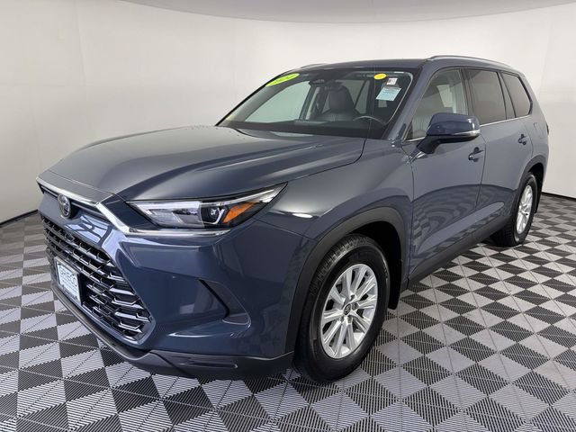 Used 2024 Toyota Grand Highlander AWD image 8