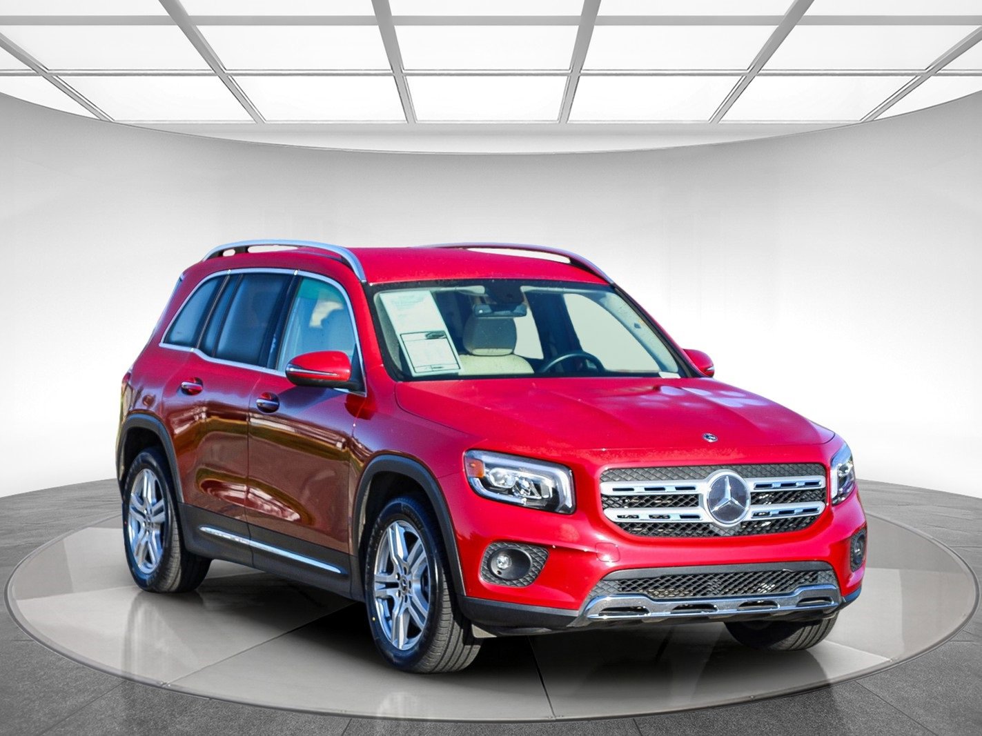 Used 2021 Mercedes-Benz GLB 250 4MATIC image 5