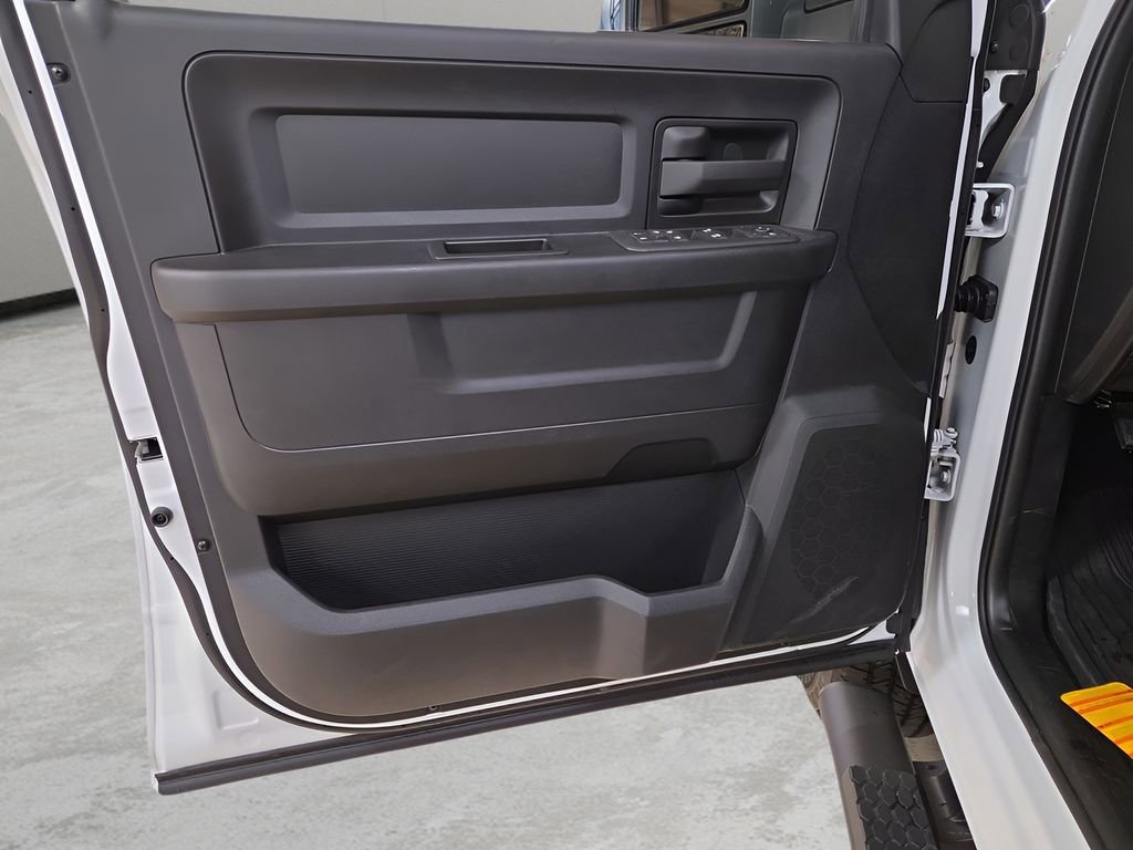 New 2026 RAM 2500 Tradesman image 10