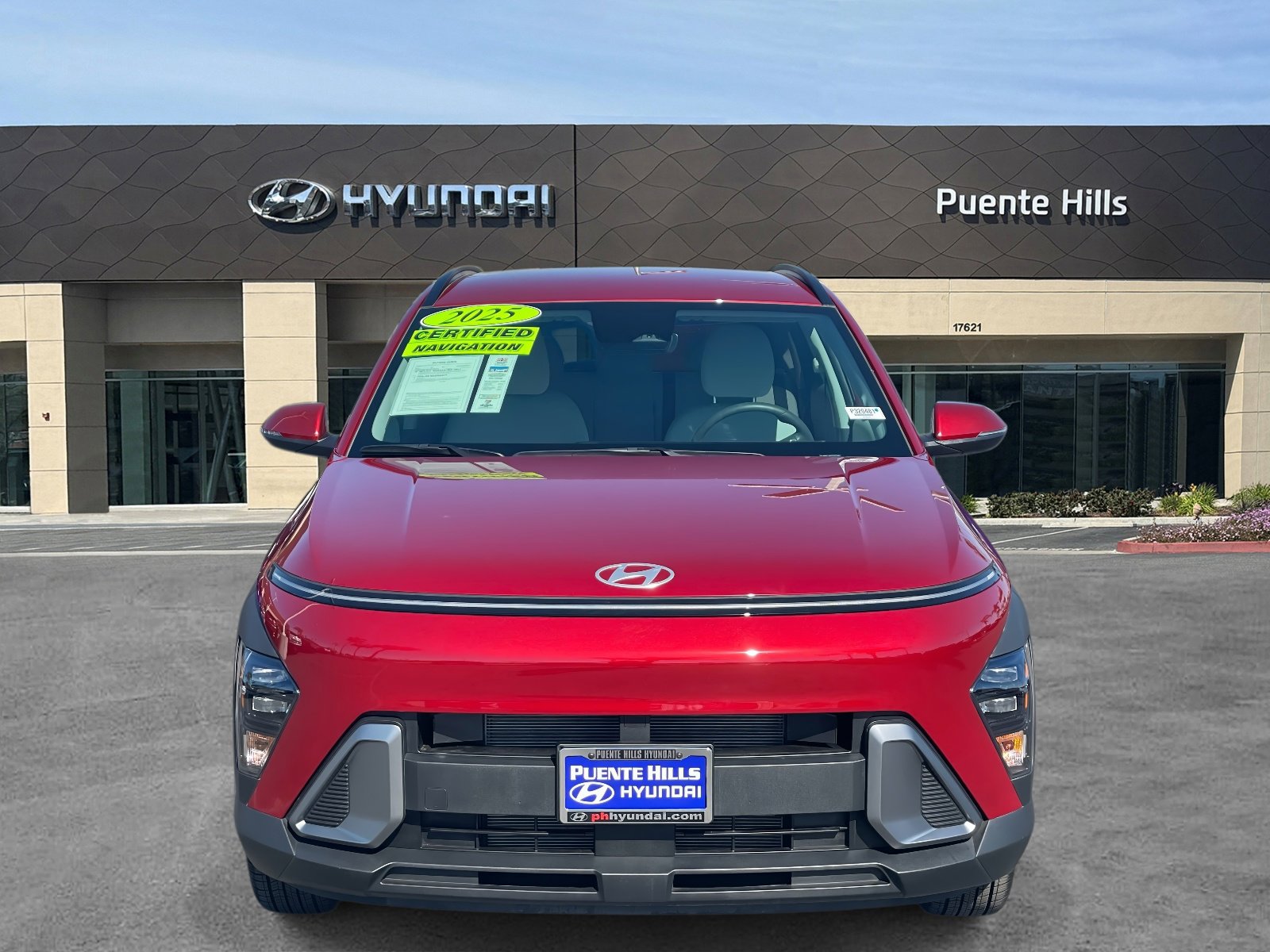 Certified 2025 Hyundai Kona SEL image 2
