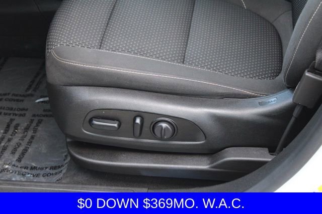 Used 2021 GMC Acadia SLE w/ Driver Convenience Package image 15