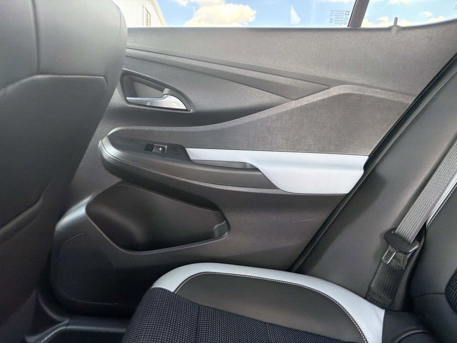 Used 2024 Buick Envista Preferred w/ Convenience I Package image 14