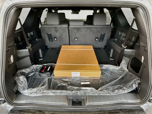 New 2026 Toyota 4Runner SR5 AWD/4WD image 23