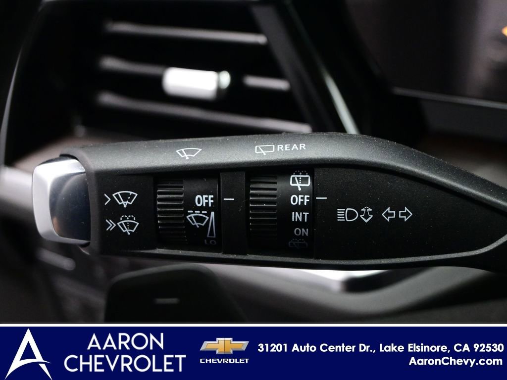 New 2026 Chevrolet Suburban LT w/ Comfort Package AWD/4WD image 22