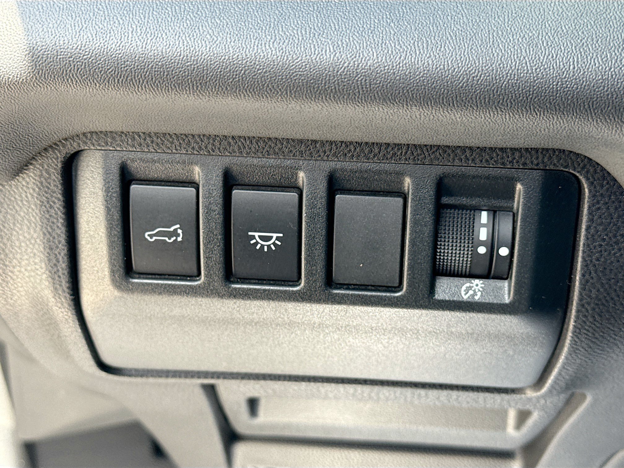 Certified 2024 Subaru Ascent Limited AWD/4WD image 35