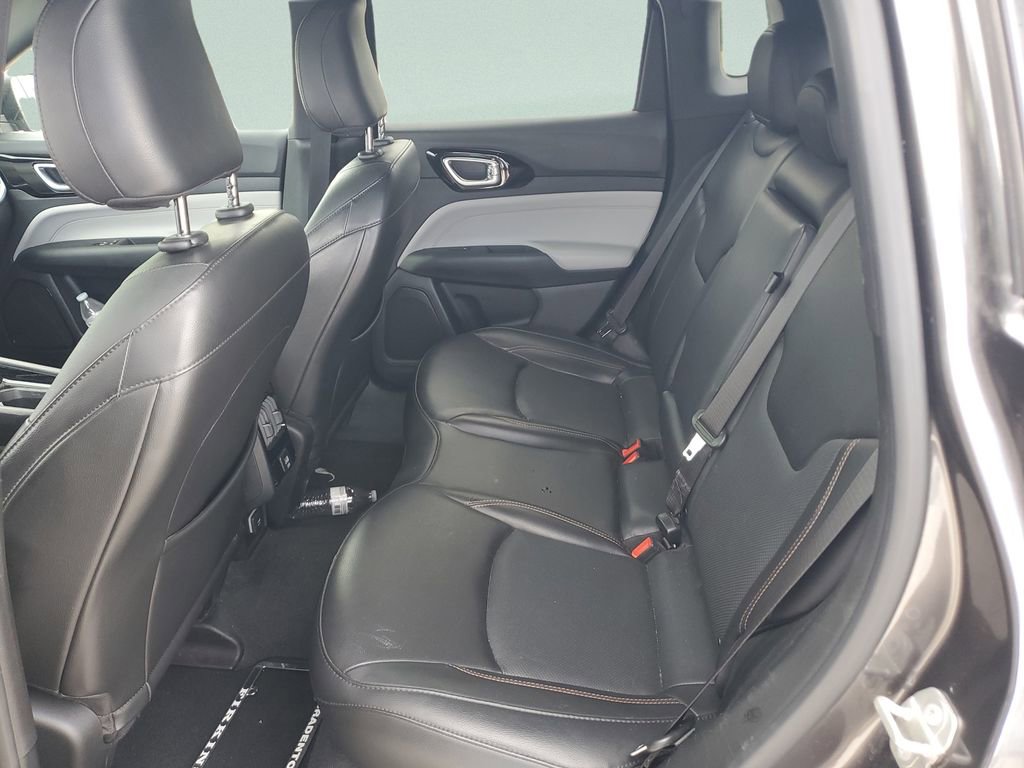 Used 2023 Jeep Compass Limited image 13