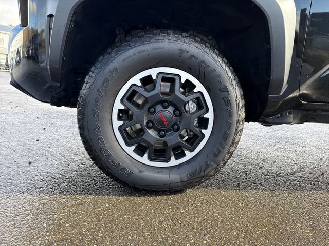 Used 2024 Toyota Tacoma TRD Off-Road AWD/4WD image 27