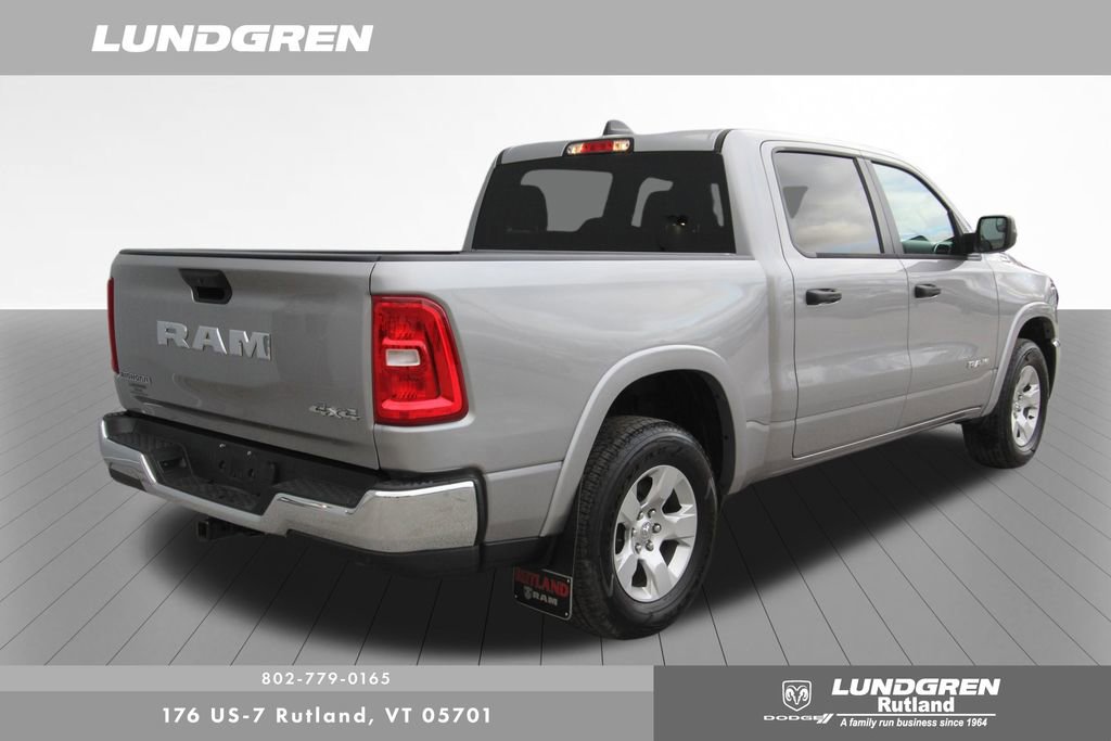 Used 2025 RAM 1500 Big Horn AWD/4WD image 3