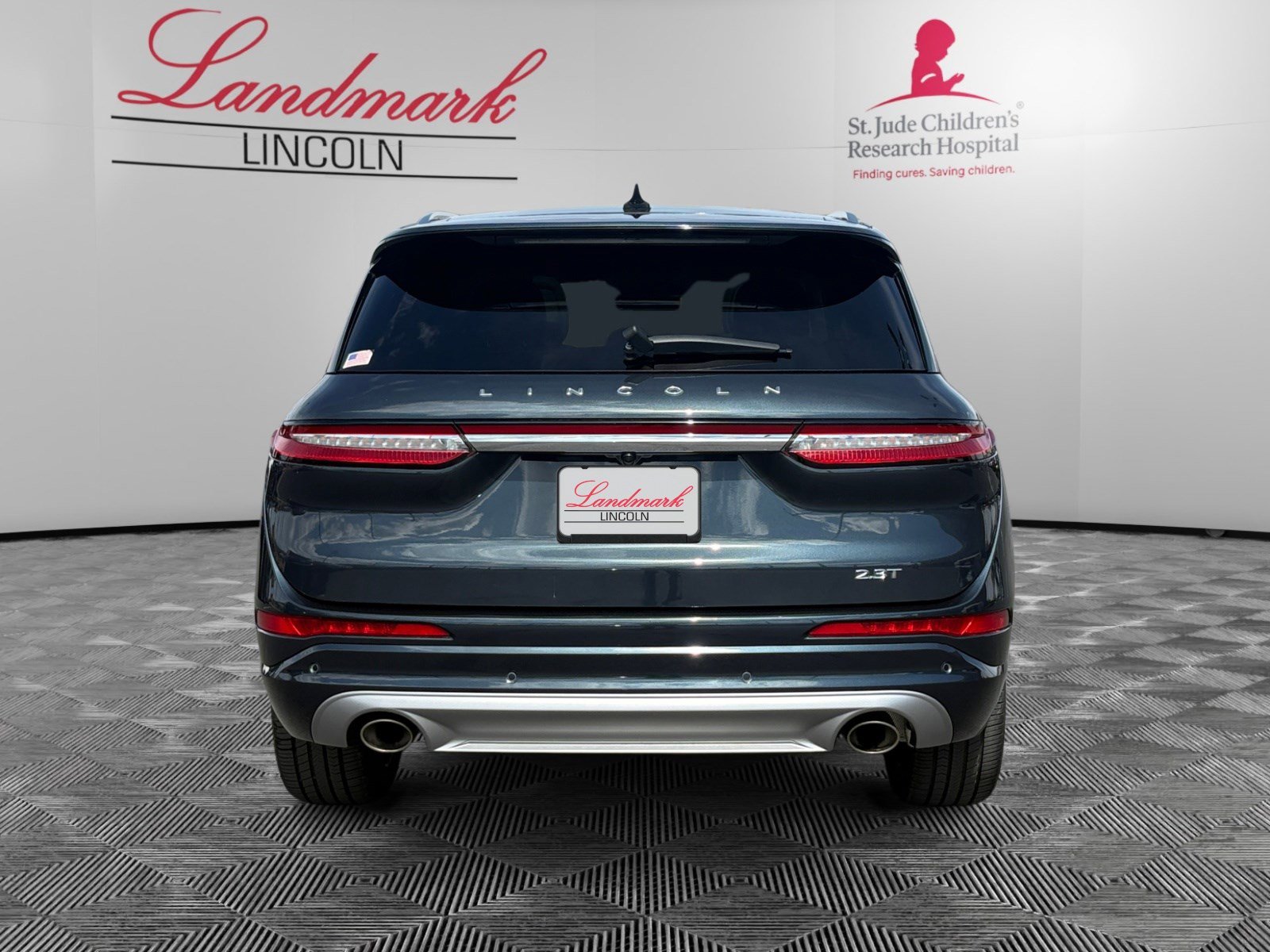 Used 2020 Lincoln Corsair Reserve w/ Equipment Group 201A image 4