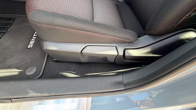 New 2026 Nissan Sentra SR w/ Floor Mat Package FWD image 21