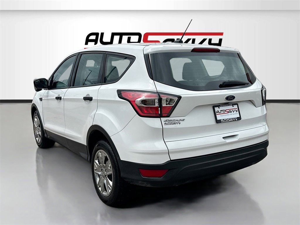 Used 2017 Ford Escape S image 5