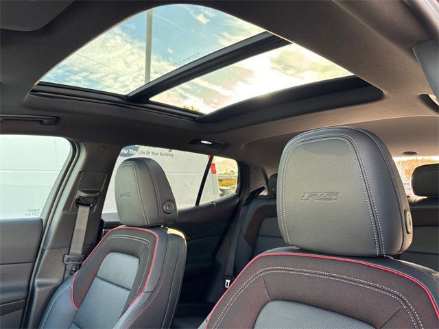 New 2026 Chevrolet Equinox EV RS image 32