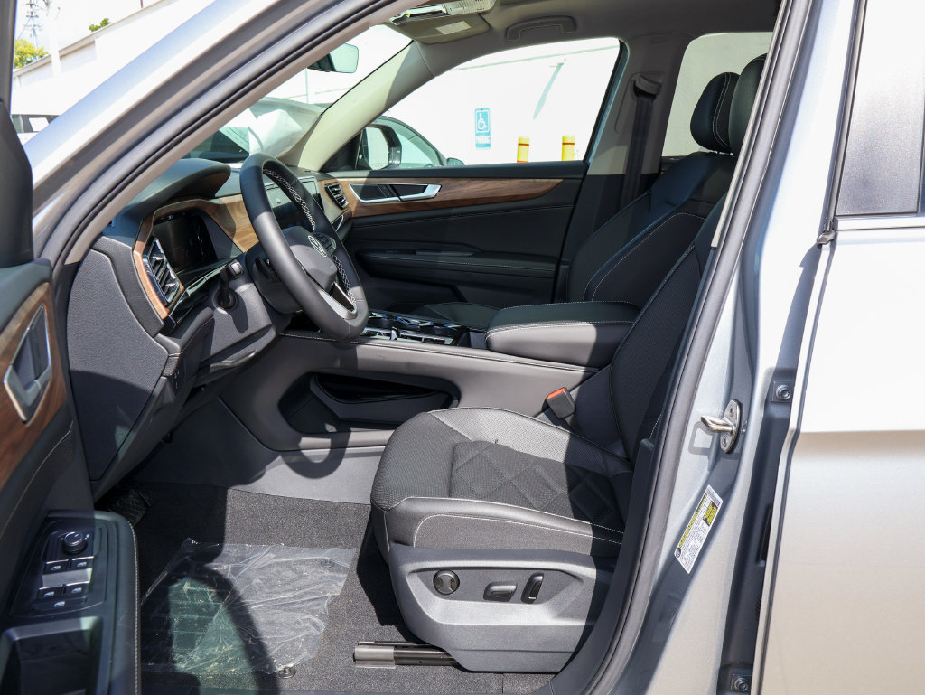New 2026 Volkswagen Atlas SE AWD/4WD image 12