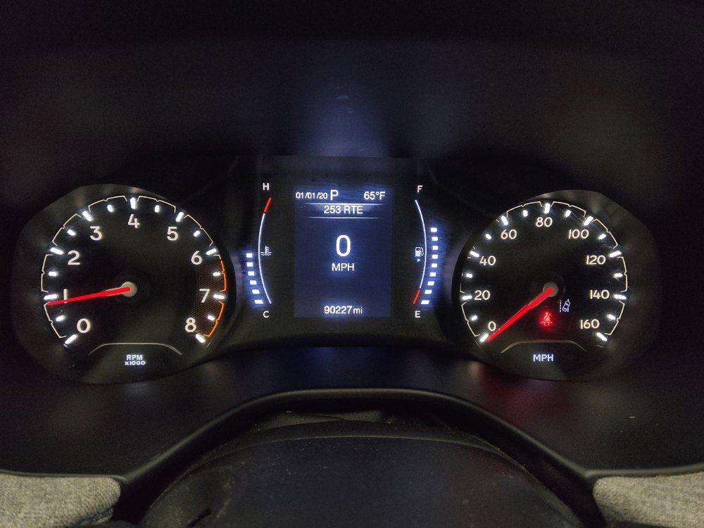 Used 2022 Jeep Compass Latitude w/ Sun and Sound Group AWD/4WD image 23