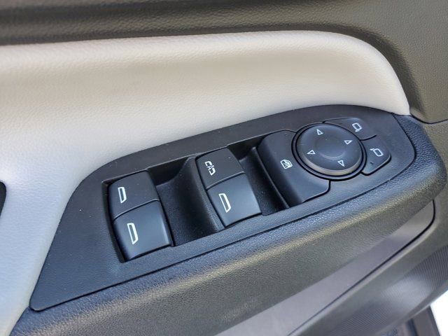 Used 2024 Chevrolet Equinox LS image 16