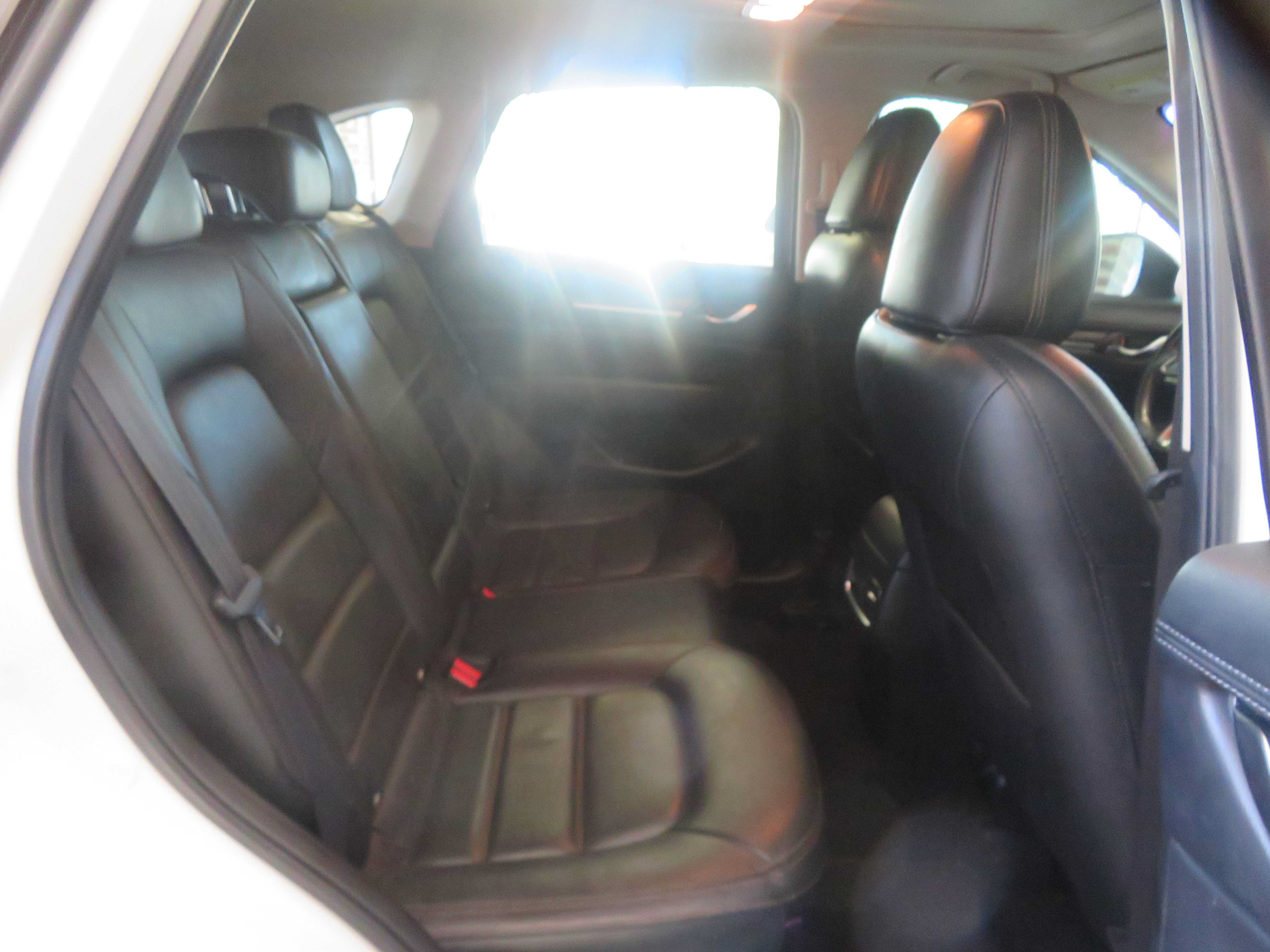 Used 2022 MAZDA CX-5 AWD 2.5 S w/ Premium Package image 23