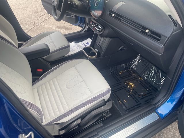 Used 2025 MINI Cooper S image 19