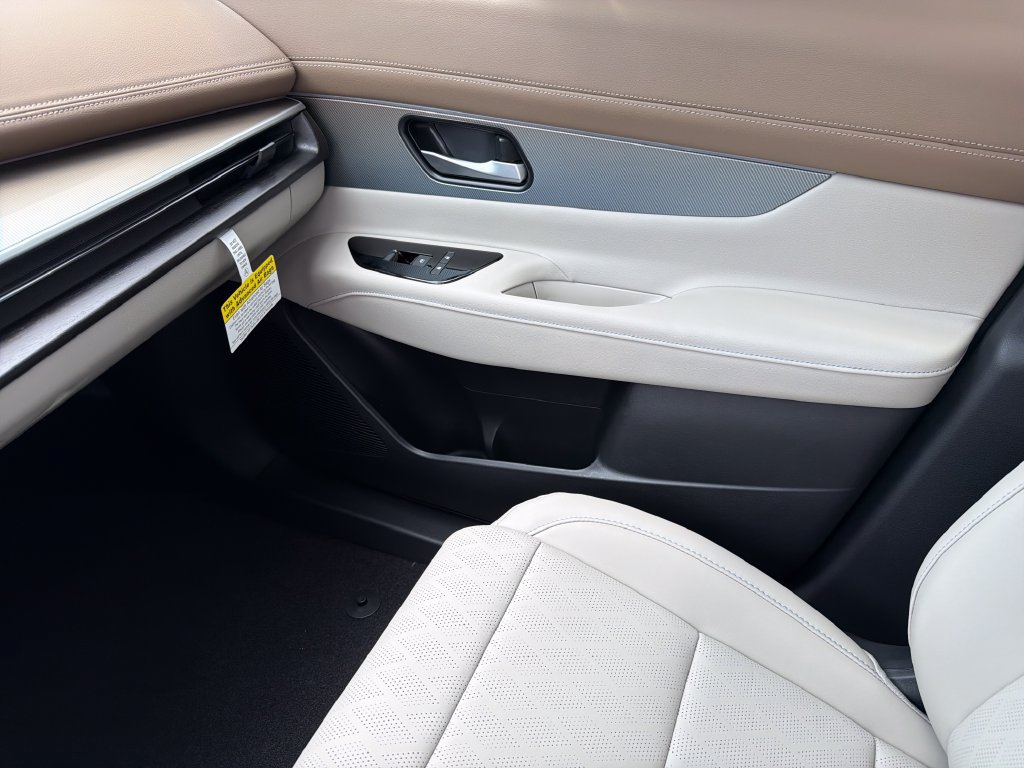 New 2026 Nissan Murano Platinum w/ Cargo Package AWD/4WD image 30