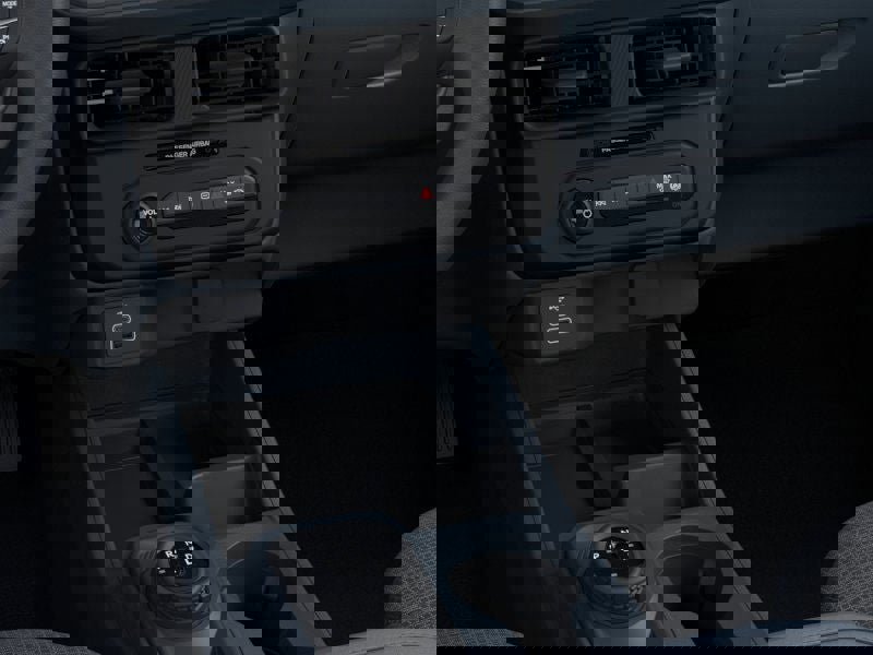 New 2026 Ford Maverick XL image 16