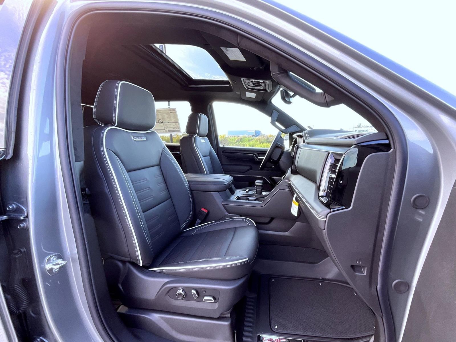 New 2026 GMC Sierra 1500 AT4X image 15