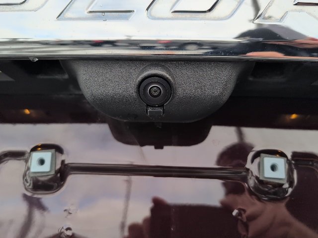 Used 2022 Ford Explorer Limited w/ Equipment Group 301A image 21