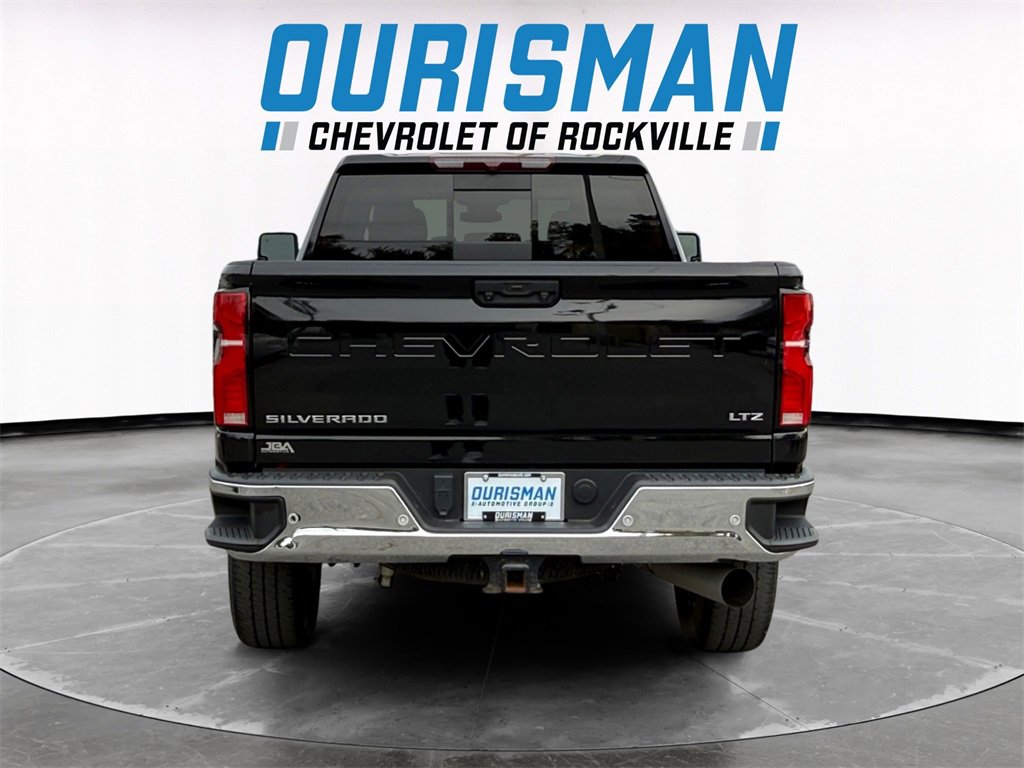 Used 2024 Chevrolet Silverado 2500 LTZ w/ LTZ Plus Package image 5