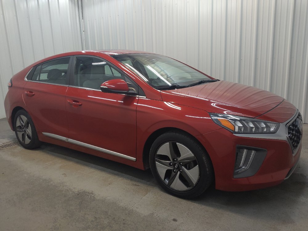 Used 2021 Hyundai Ioniq SEL FWD image 11