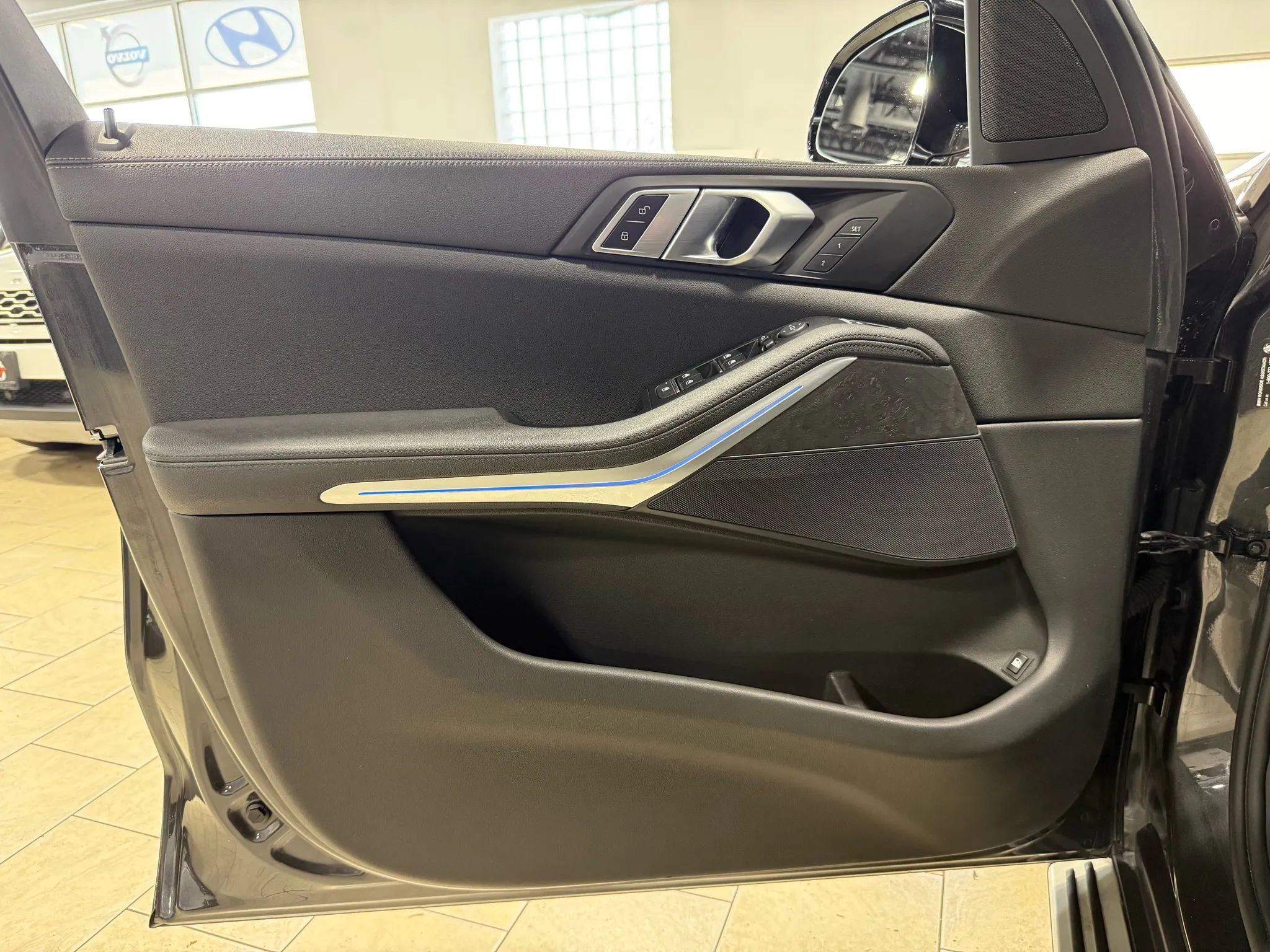 Used 2022 BMW X5 xDrive45e image 34