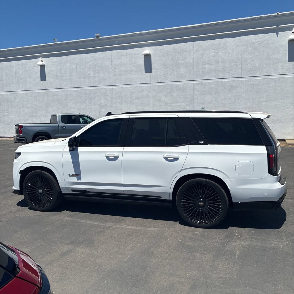 Used 2023 Cadillac Escalade V w/ LPO, Floor Liner Package AWD/4WD image 4