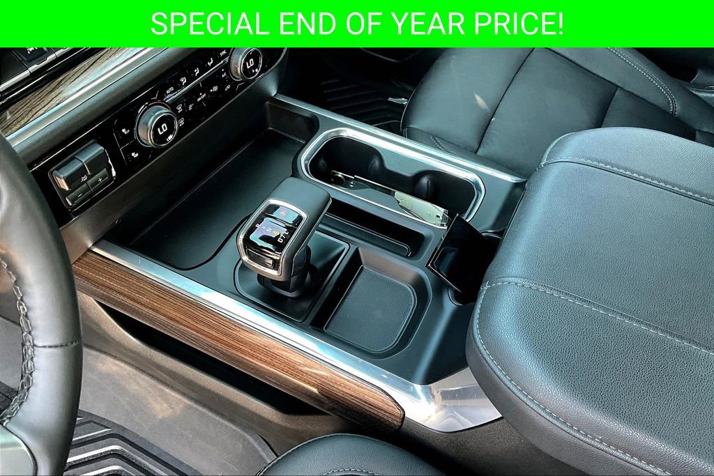 Used 2025 Chevrolet Silverado 1500 RST w/ Dark Appearance Package image 18