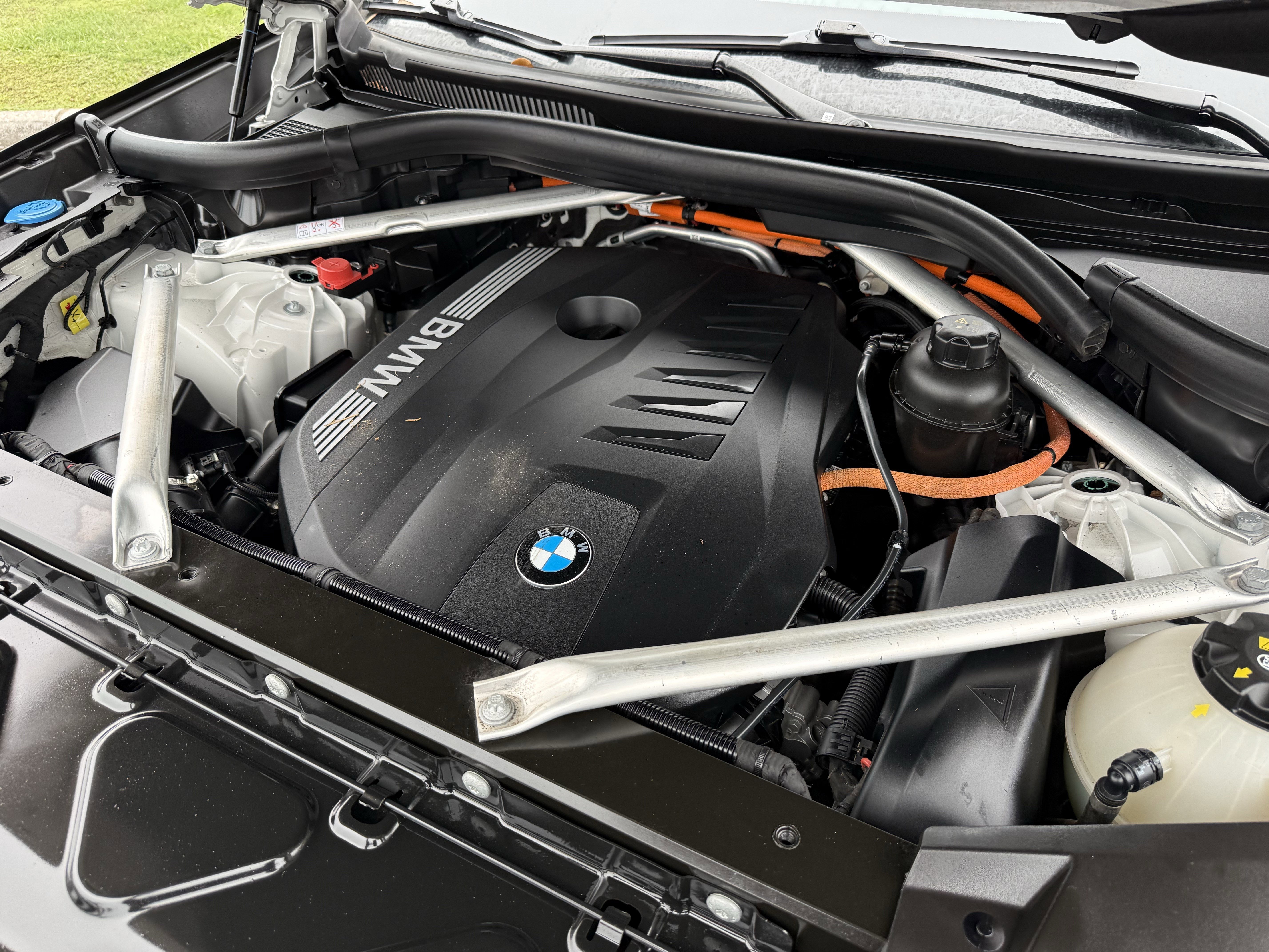 Used 2024 BMW X5 xDrive50e image 33