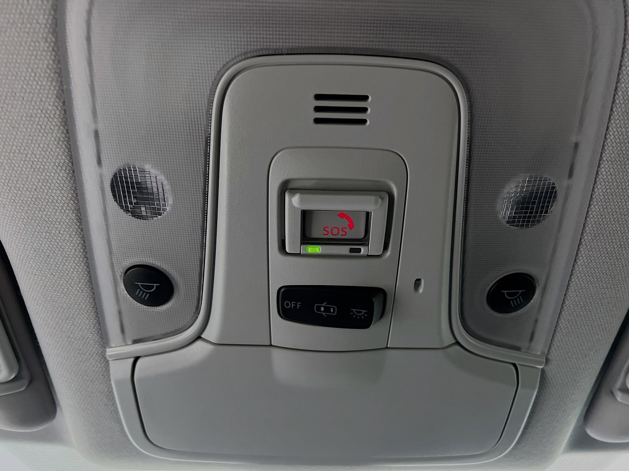 Used 2022 Toyota Prius L Eco image 21