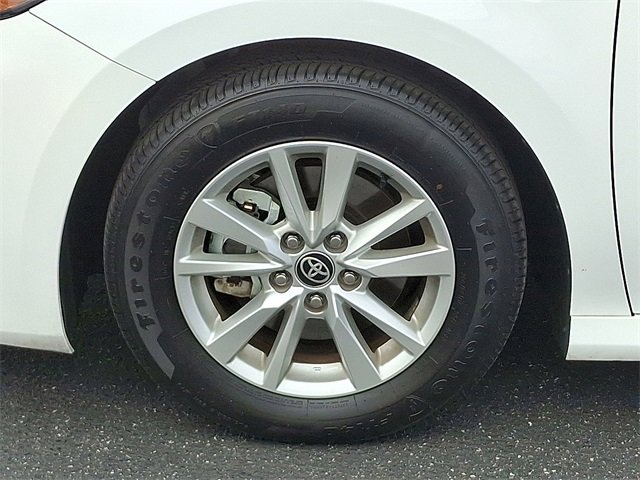 Used 2025 Toyota Camry LE image 8