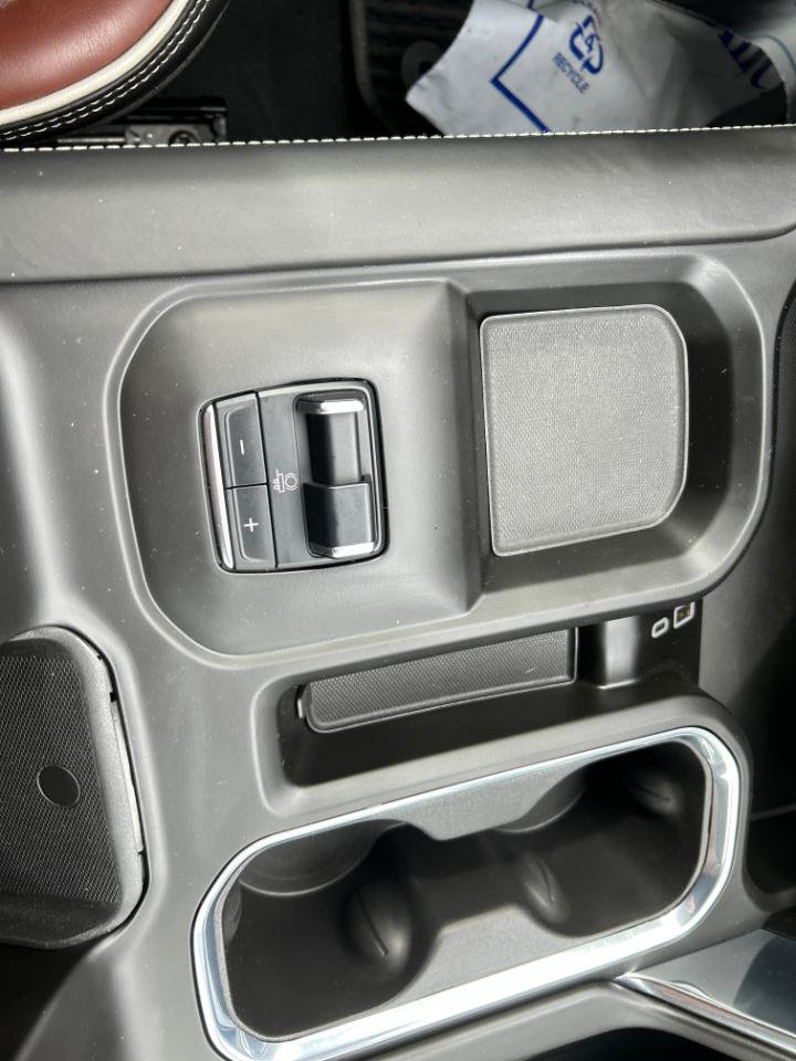 Used 2024 GMC Sierra 2500 Denali Ultimate AWD/4WD image 15