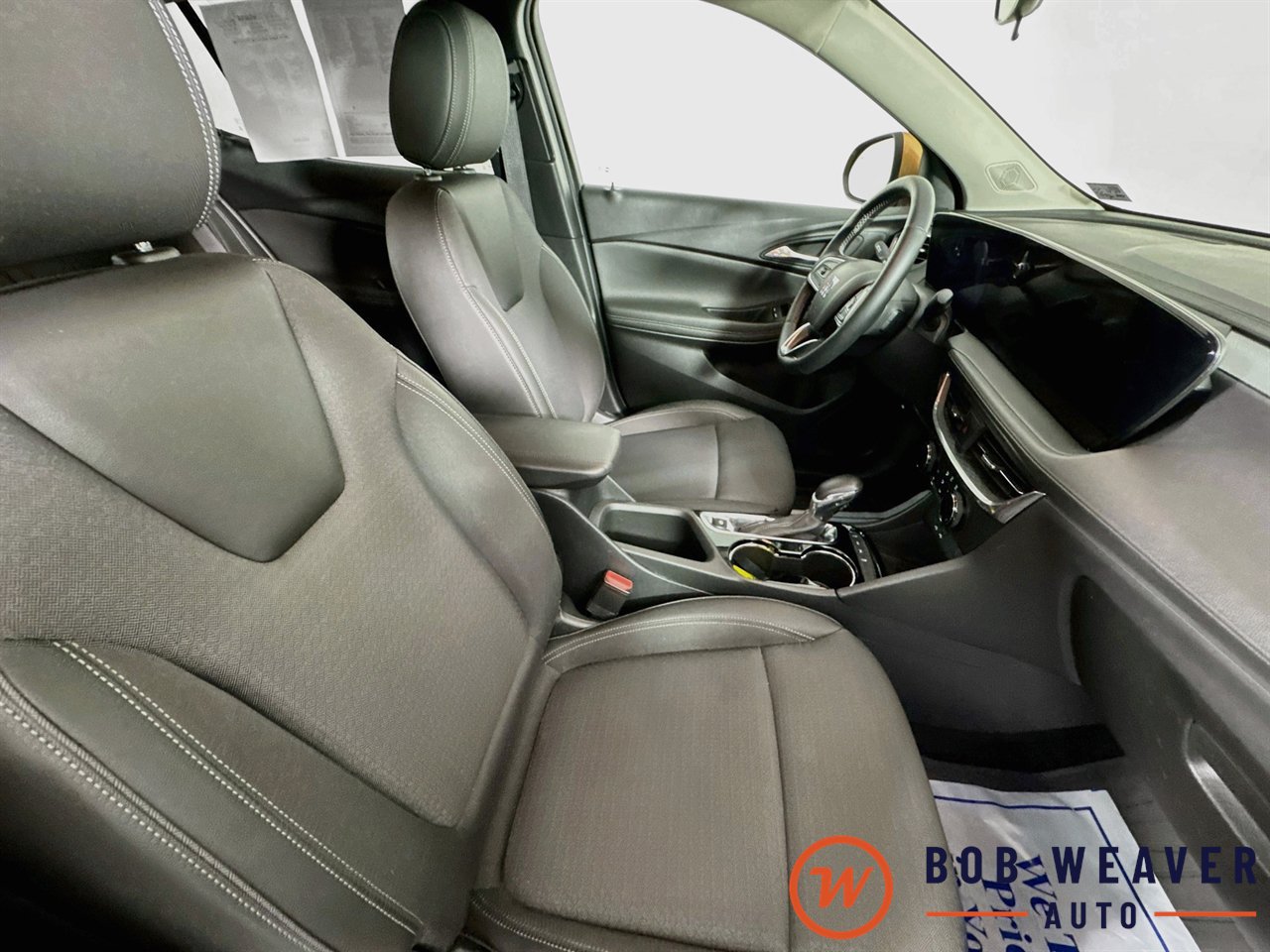 Used 2024 Buick Encore GX Preferred w/ Comfort Package AWD/4WD image 35