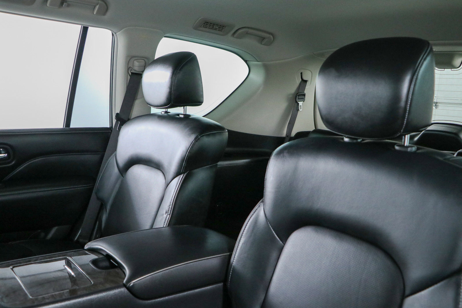 Used 2023 INFINITI QX80 Luxe w/ Cargo Package AWD/4WD image 27
