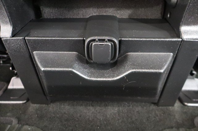 Used 2017 Ford F250 XLT w/ XLT Premium Package AWD/4WD image 61