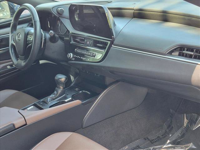 Certified 2024 Lexus ES 350 w/ Premium Package FWD image 21