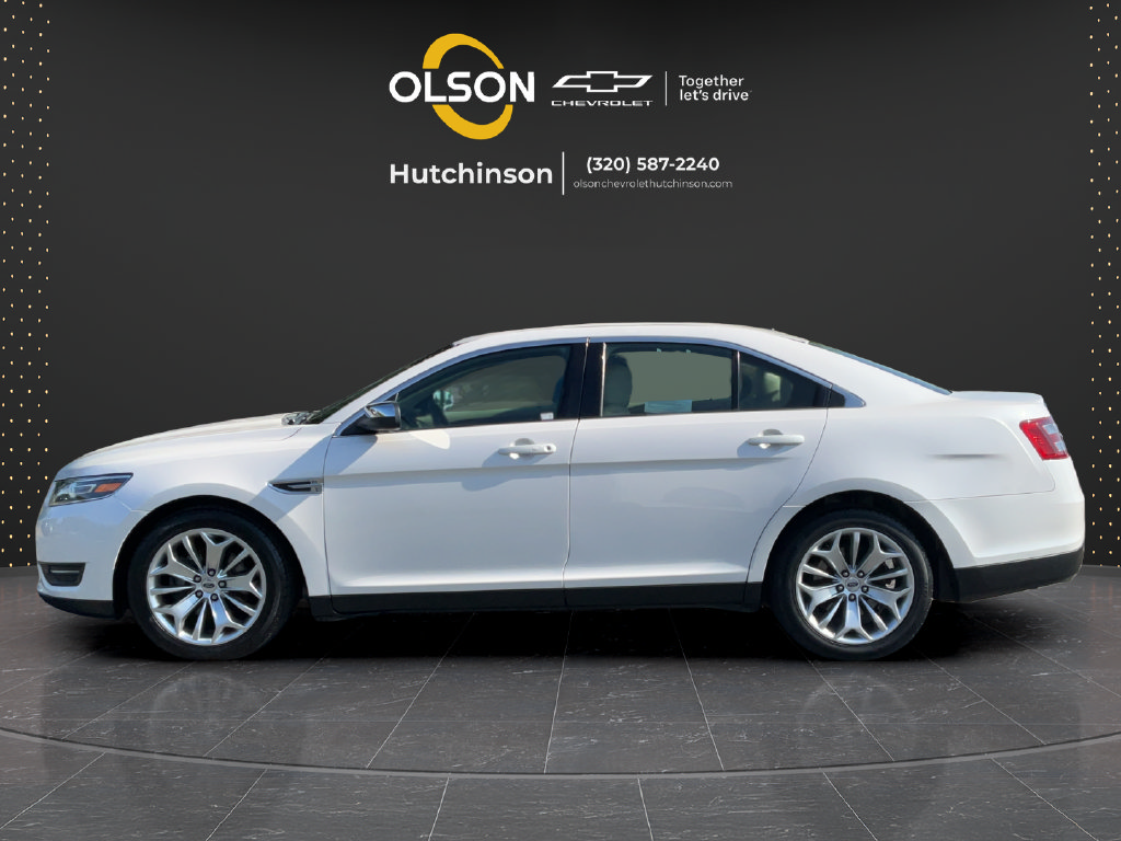 Used 2019 Ford Taurus Limited FWD image 10