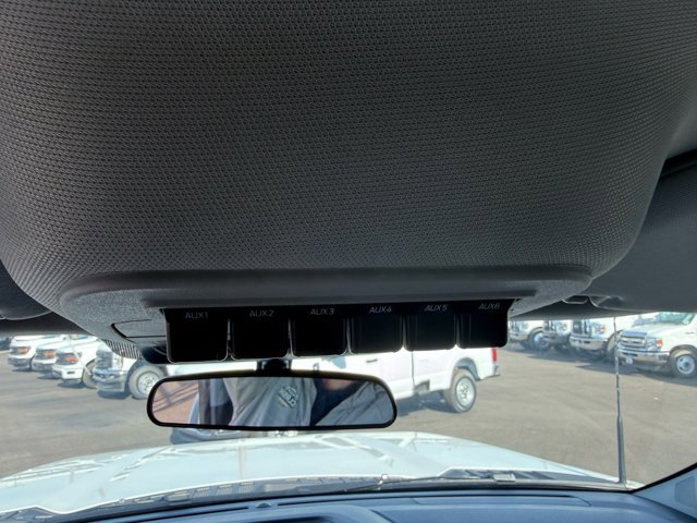 New 2026 Ford F550 4x4 Crew Cab image 10