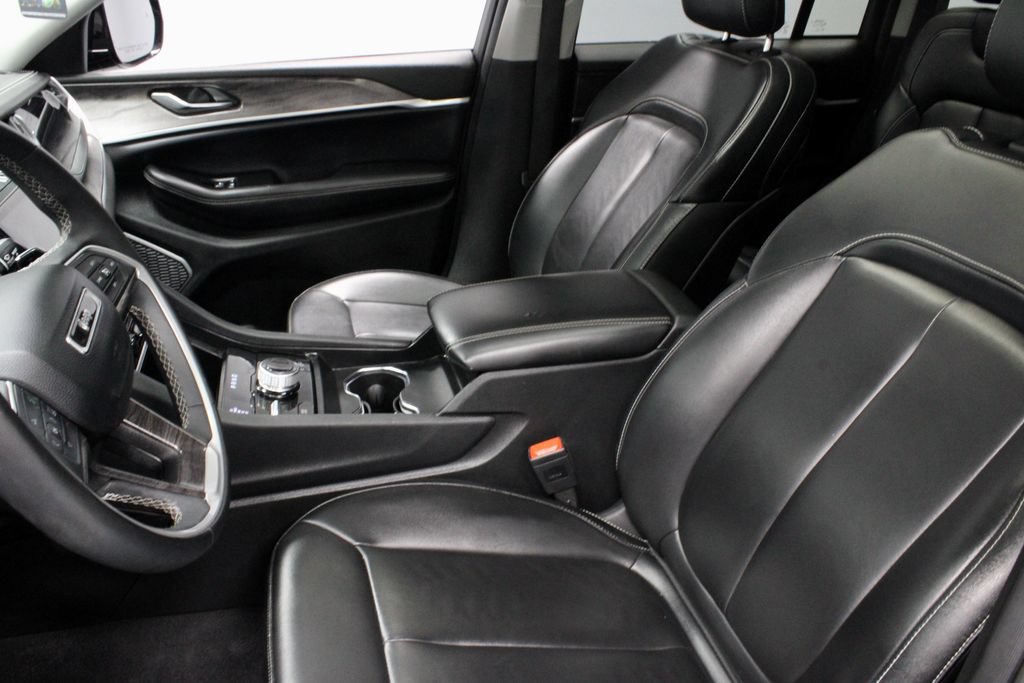 Used 2024 Jeep Grand Cherokee Limited 4xe AWD/4WD image 23